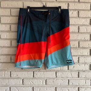 Billabong Men's Platinum X Boardshorts Size 33 Swim Surf Beach Multicolor
